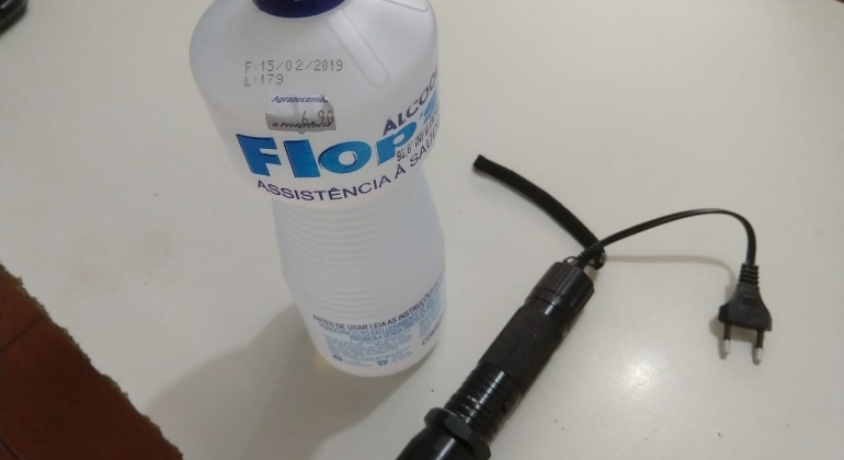 Homem foi preso em Patos de Minas após ameaçar fiscais e depredar veículo 