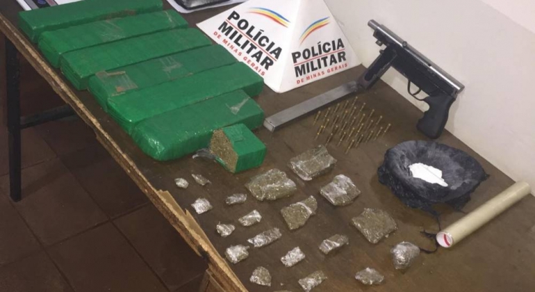 PM prende três suspeitos e apreende grande quantidade de maconha em Patrocínio