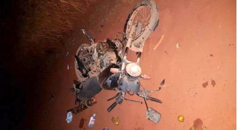Casal fica gravemente ferido em acidente na estrada de Alagoas, no município de Patos de Minas