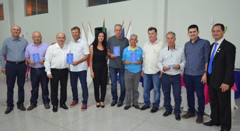 Rotary Club e Casa da Amizade de Lagoa Formosa realizam noite de homenagens 