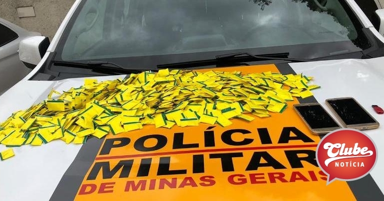 Polícia aborda veículo em rodovia e encontra cocaína escondidos no pneu de estepe