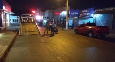 Motocicleta usada por suspeito de matar irmão em Carmo do Paranaíba é localizada e apreendida Motocicleta usada por suspeito de matar irmão em Carmo do Paranaíba é localizada e apreendida
