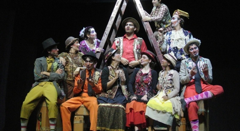 Grupo TUPAM vence quatro prêmios no Festival Nacional de Teatro de Passos