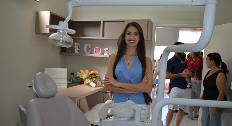 Consultório Camila Gontijo Odontologia Integrada é inaugurado em Lagoa Formosa