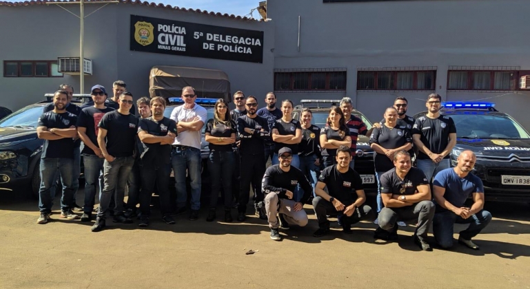 Operação da PC em Carmo do Paranaíba evidencia participação de professoras de penitenciária com organização criminosa Operação da PC em Carmo do Paranaíba evidencia participação de professoras de penitenciária com organização criminosa