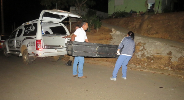 Homem de 51 anos morre carbonizado em incêndio na cidade de Carmo do Paranaíba Homem de 51 anos morre carbonizado em incêndio na cidade de Carmo do Paranaíba