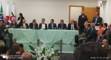 Patos de Minas inaugura 4ª Vara Cível; Governador Zema e Presidente do TJMG participam da solenidade