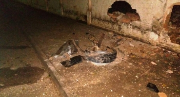 Motorista de 16 anos avança parada obrigatória com carro e deixa motociclista gravemente ferido Motorista de 16 anos avança parada obrigatória com carro e deixa motociclista gravemente ferido