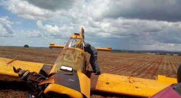 Piloto de avião agrícola morre em acidente aéreo no município de Patrocínio Piloto de avião agrícola morre em acidente aéreo no município de Patrocínio
