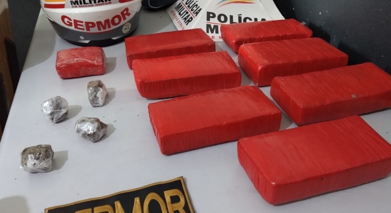 GEPMOR de Patos de Minas prende mulher e apreende grande quantidade de maconha