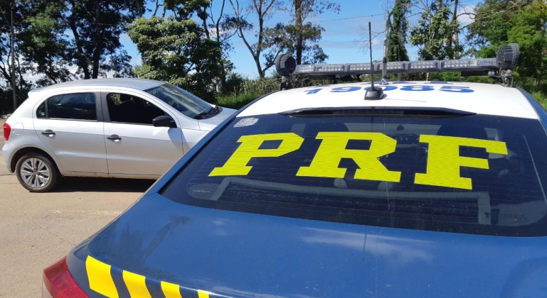 Polícia Rodoviária Federal recupera veículo furtado por cliente de locadora