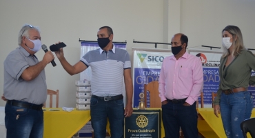 Coronavírus: Rotary Club de Lagoa Formosa faz entrega de testes rápidos e outros materiais para a secretaria de saúde 