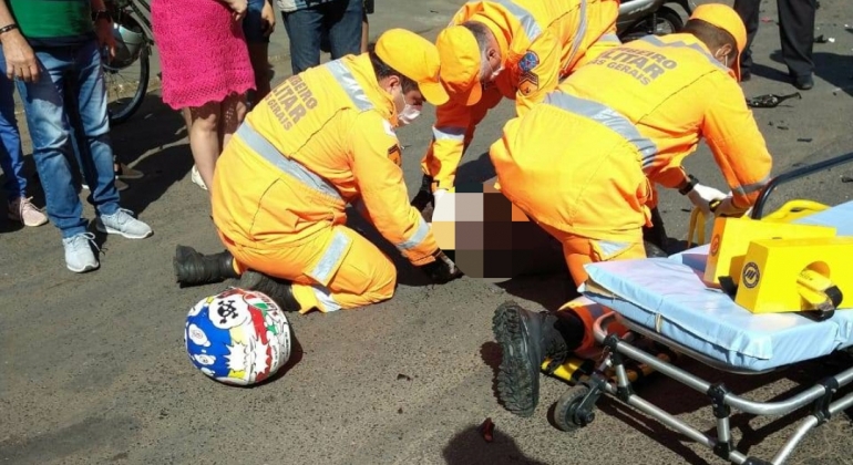 Grave acidente no Bairro Lagoa Grande em Patos de Minas mata motociclista de 25 anos