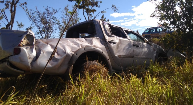 Motorista é encaminhado para o hospital após acidente na BR-354 no município de Lagoa Formosa