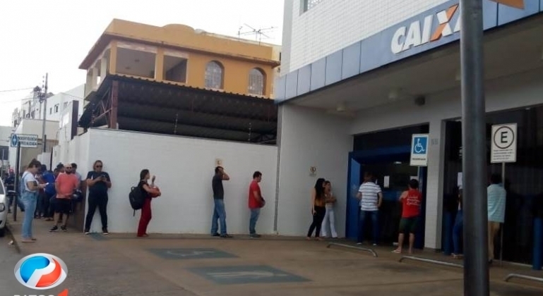 CAIXA abre agência em Patos de Minas neste sábado (19) para o pagamento do auxílio e saque do FGTS