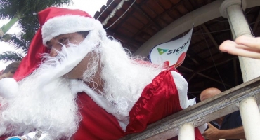 Papai Noel da CDL chega em Patos de Minas neste sábado (28)