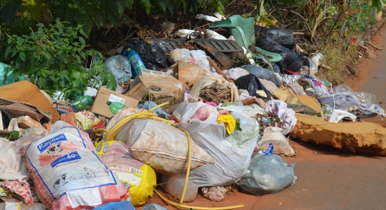 Falta de respeito: habitantes de Lagoa Formosa denunciam ponto de descarte irregular de lixo