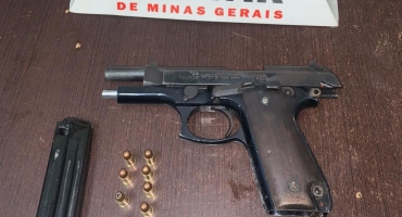 Jovem de 24 anos é detido pela Polícia Militar de Presidente Olegário com arma de fogo 