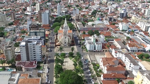 Veja o que abre e o que fecha em Patos de Minas no período de carnaval