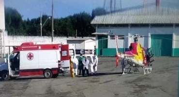 Paciente com COVID-19 de Carmo do Paranaíba é transferido de helicóptero para outra cidade