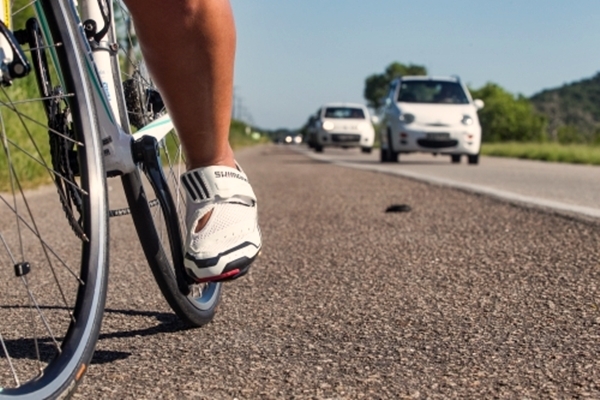 Duas ciclistas são atacadas por indivíduo na MG-235 em São Gotardo 