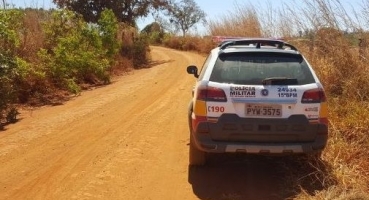 Funcionários de fazenda são rendidos no município de Patos de Minas e autores roubam mais de 32 mil reais 