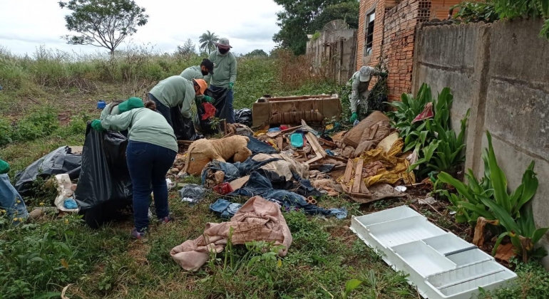 Secretaria de Saúde de Lagoa Formosa realiza Mutirão de combate ao mosquito transmissor da dengue 