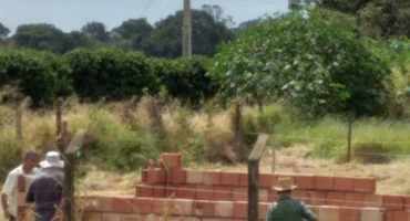 Invasão de terreno no Café Patense deixa moradores e membros de conselho indignados