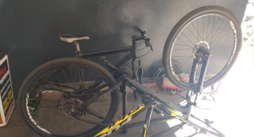 Homem é preso suspeito de adulterar bicicletas em Patos de Minas