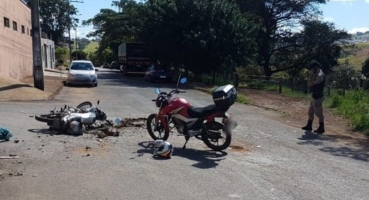 Colisão entre motos deixa dois feridos em Patos de Minas