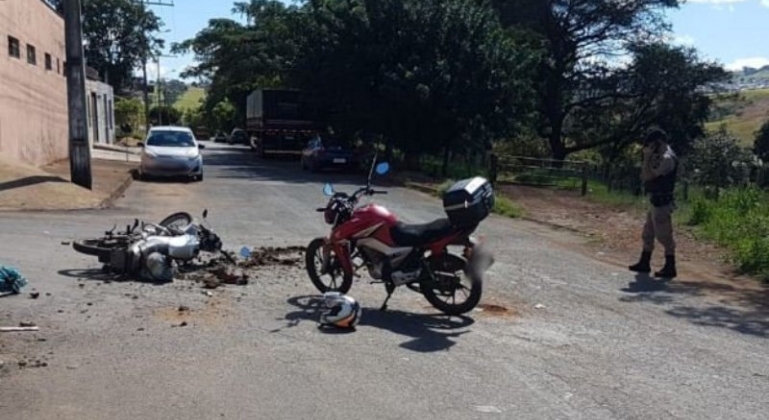 Colisão entre motos deixa dois feridos em Patos de Minas