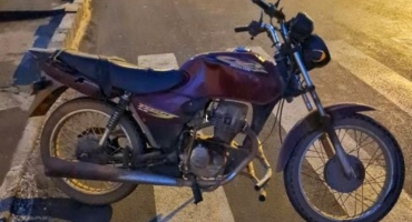 Motociclista fica ferido após colisão com BMW em Carmo do Paranaíba