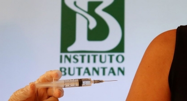 Instituto Butantan paralisa produção de vacinas por falta de insumos  