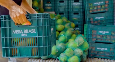 SINDEC e Mesa Brasil Sesc realizarão distribuição de alimentos para comerciários em situação de vulnerabilidade