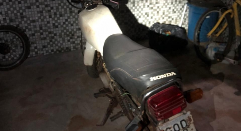 Polícia Militar de Patos de Minas recupera motocicleta e apreende adolescente em Patos de Minas Polícia Militar de Patos de Minas recupera motocicleta e apreende adolescente em Patos de Minas