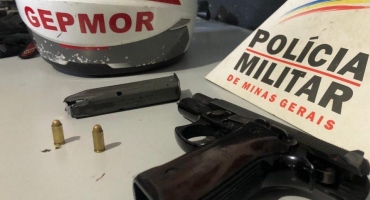 Jovem é detido com pistola 765 municiada no Bairro Caramuru em Patos de Minas