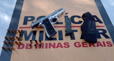 PMR apreende pistola e munições durante abordagem de caminhão na MGC-354, em Patos de Minas