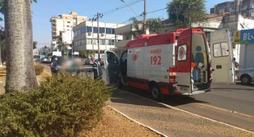 Criança de 8 anos é atropelada na Avenida Getúlio Vargas em Patos de Minas