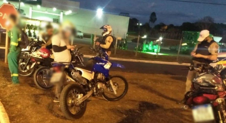 PM de Patos de Minas intensifica fiscalização de adulteração em escapamentos de motocicletas