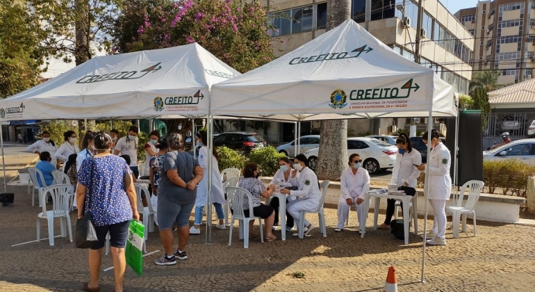  Avaliações gratuitas sobre possíveis sequelas pós COVID foram realizadas pela na Praça do Coreto, em Patos de Minas  