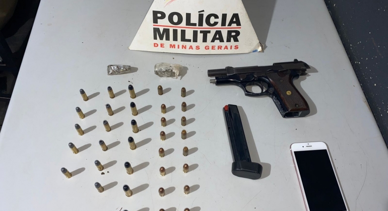 Adolescente é apreendido com arma de fogo em Patos de Minas