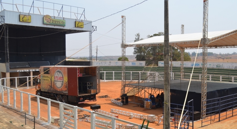 Live Rodeio Festa do Feijão acontece nesta sexta e sábado na cidade de Lagoa Formosa 