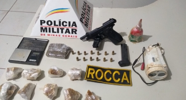 Polícia Militar com a ajuda de cães farejadores apreende drogas e pistola enterradas às margens de córrego em Lagoa Formosa