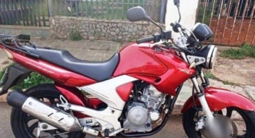 Motociclista fica ferido em acidente no Bairro Cônego Getúlio em Patos de Minas