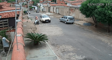 Suspeitos de matar homem de 27 anos em Patos de Minas são encaminhados para a delegacia