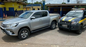 Toyota/Hilux clonada é apreendida na BR 365 pela Polícia Rodoviária Federal 