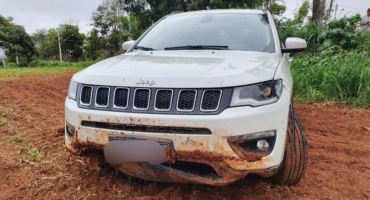 Duas pessoas ficam feridas em acidente na Estrada da Baixadinha  em Patos de Minas