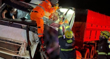 Motorista de carreta morre em acidente na Mg-230 em Serra do Salitre 