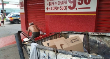  Moradores de rua em Patos de Minas são retirados dos arredores da Lagoa Grande pela prefeitura