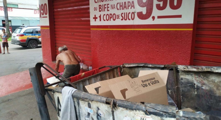  Moradores de rua em Patos de Minas são retirados dos arredores da Lagoa Grande pela prefeitura